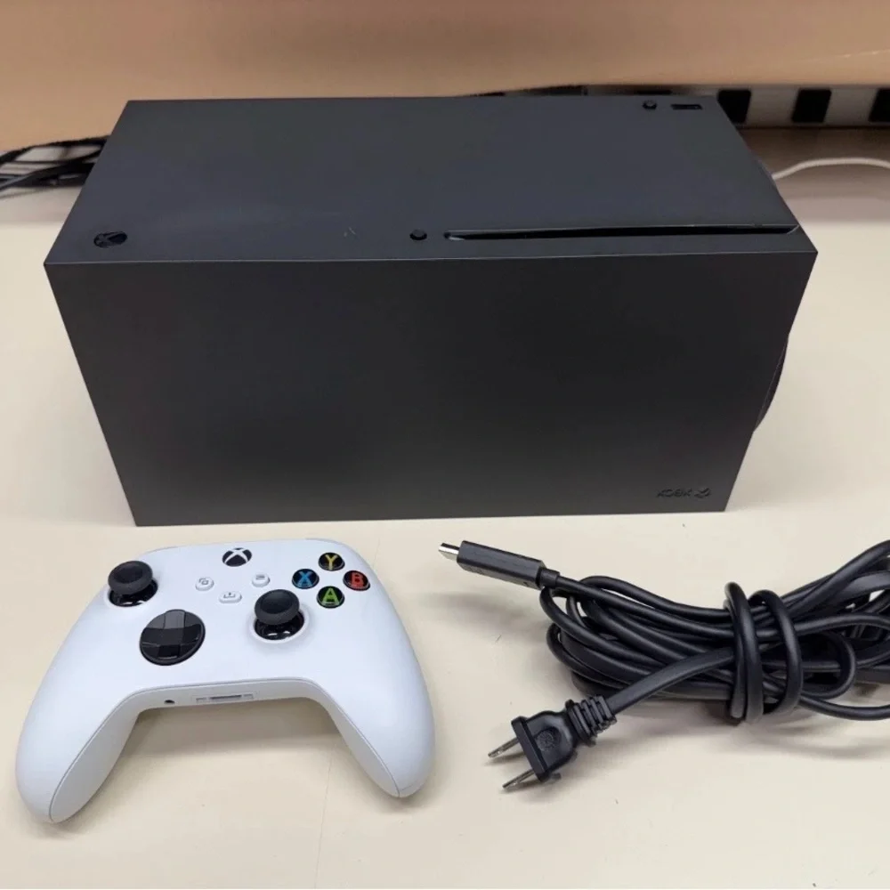Xbox series X Console with Wireless Controller